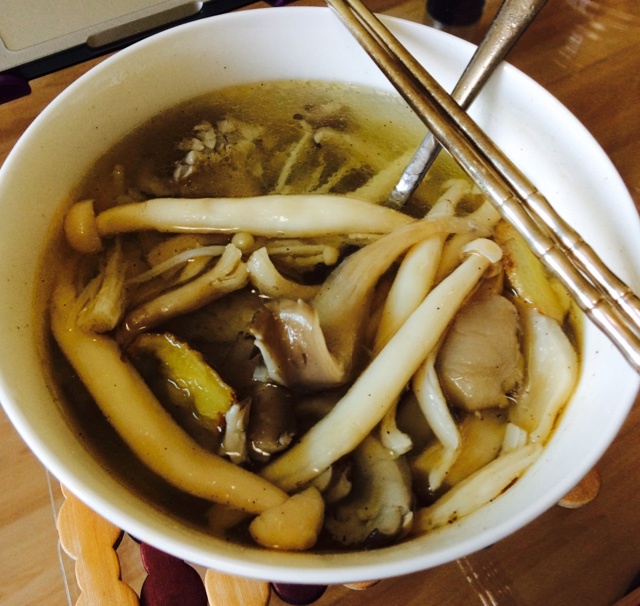 姑妈家的杂菌汤