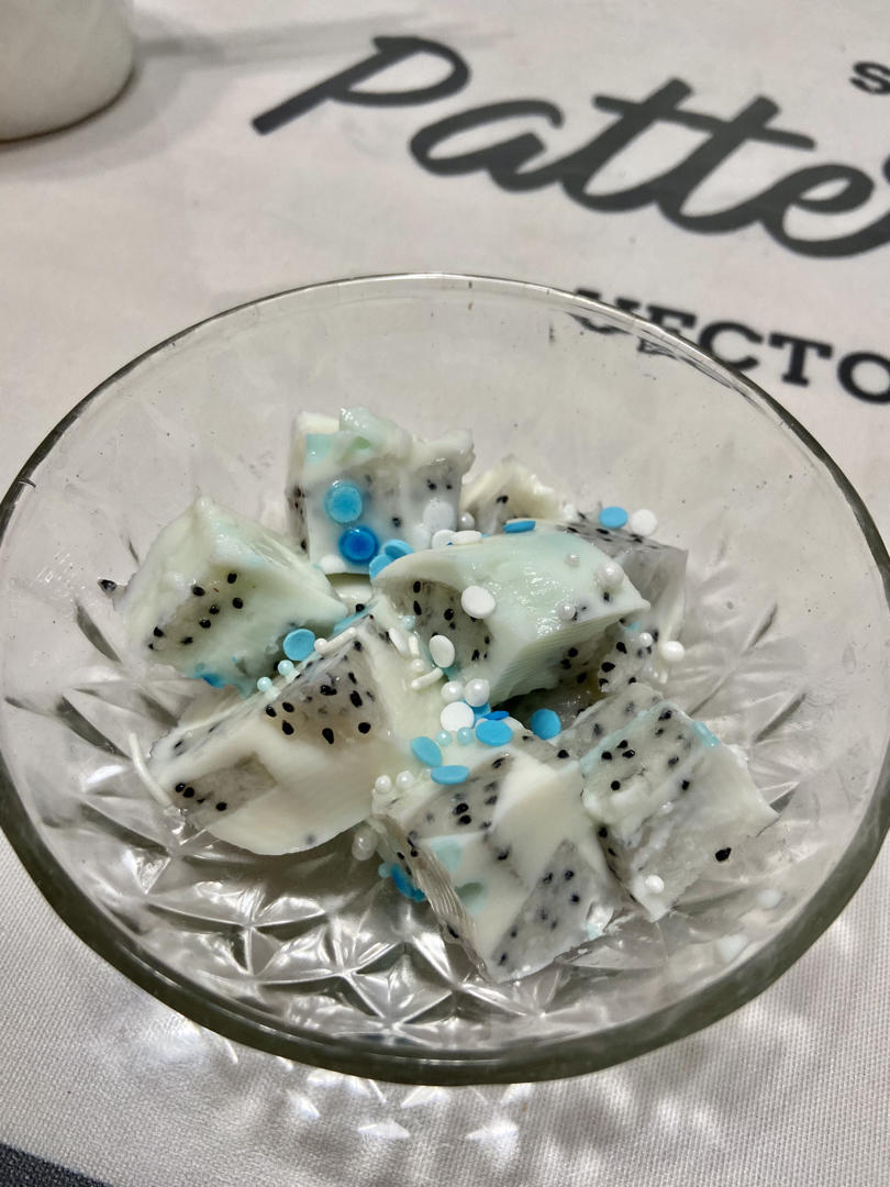 火龙果果冻布丁（吉利丁片）