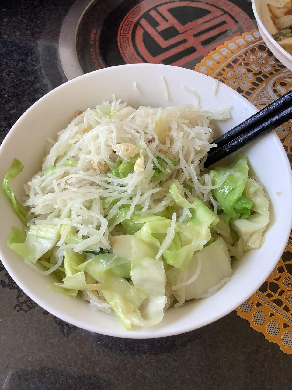 卷心菜炒粉丝 Glass noodles with Cabbage