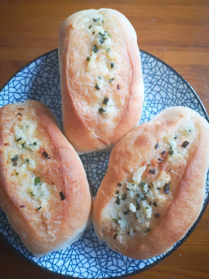 波兰种黄油香蒜面包