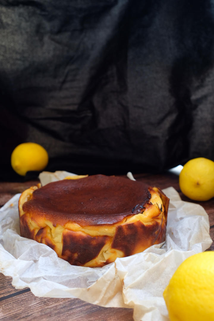 独家配方  |  小岛老师为大家重现蛋糕芝士界圣品 “西班牙圣塞巴斯蒂安芝士蛋糕”