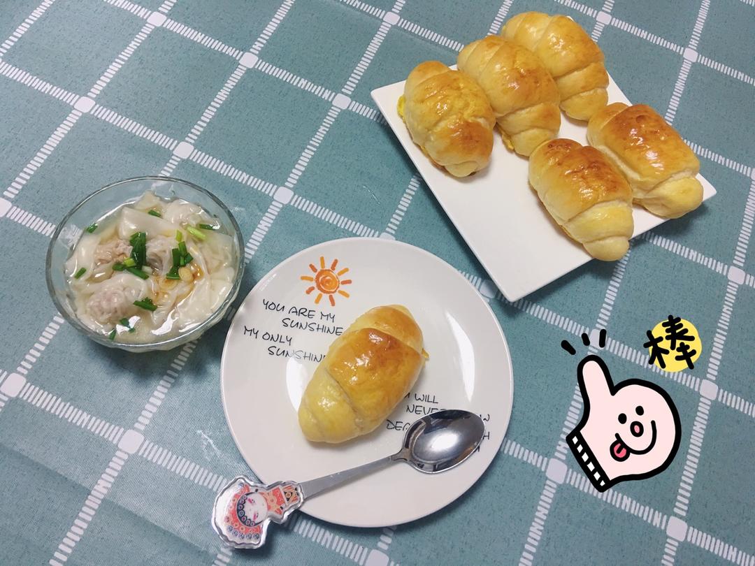 黄油面包卷