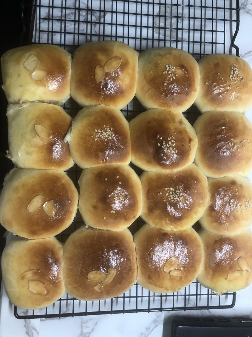 红豆沙小餐包：厨师机版（内附豆沙馅的做法）