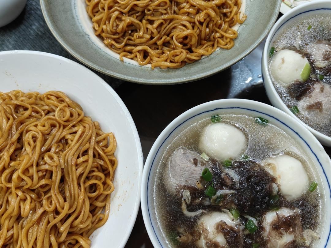 10分钟搞定的一碗葱油拌面