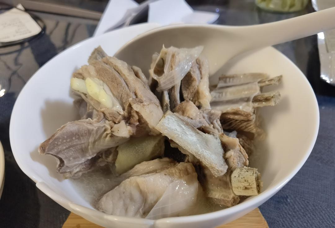 超级简单的清炖羊排