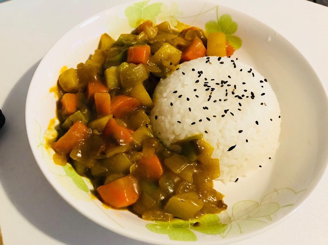 咖喱土豆饭