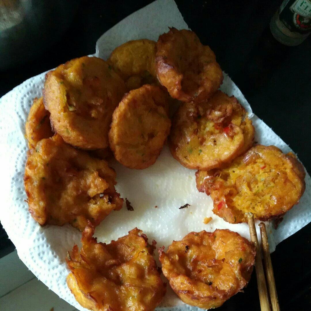 萝卜丝虾皮油墩子