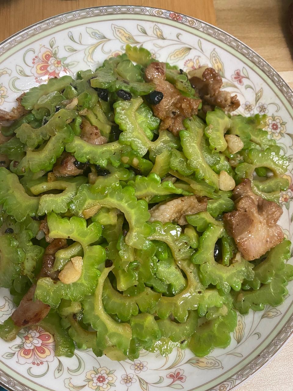 凉瓜炒内片的做法