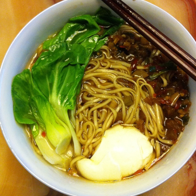 易三口做的鸡蛋面