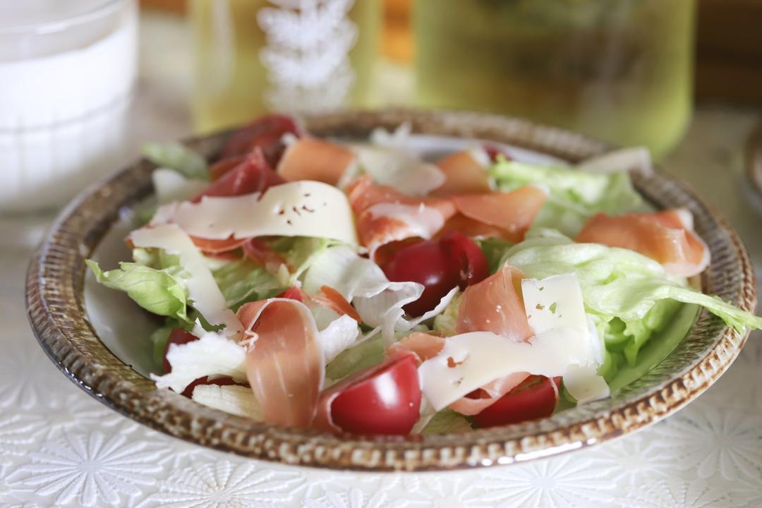 西班牙火腿色拉