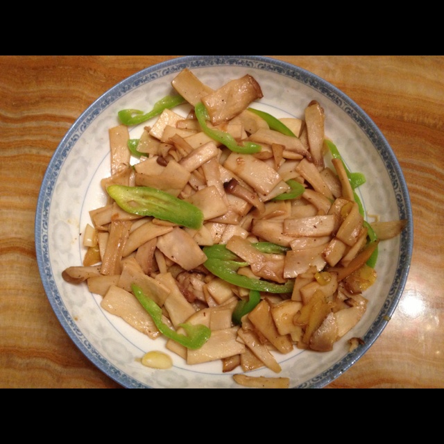 青椒炒杏鲍菇