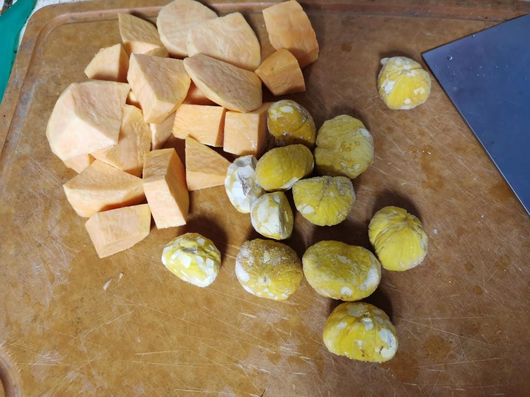 板栗老鸭汤【11月北鼎蒸炖锅食谱】