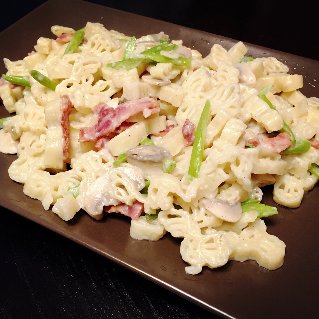 培根芦笋奶汁意面