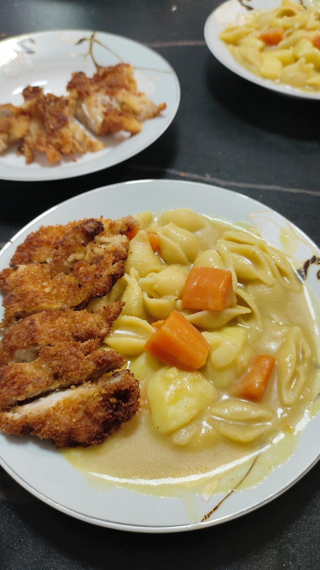 日式炸猪排（附蘸料及配菜做法）