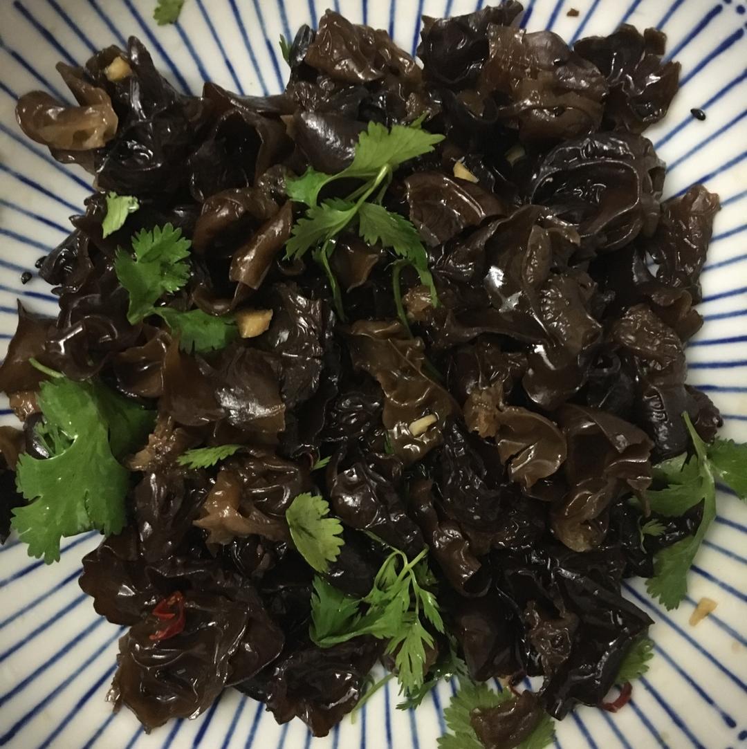 凉拌爽脆木耳