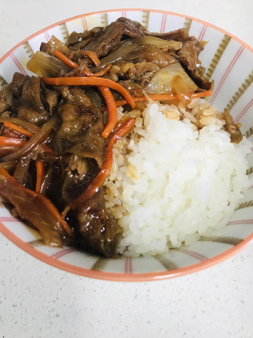 完美复刻吉野家牛肉饭