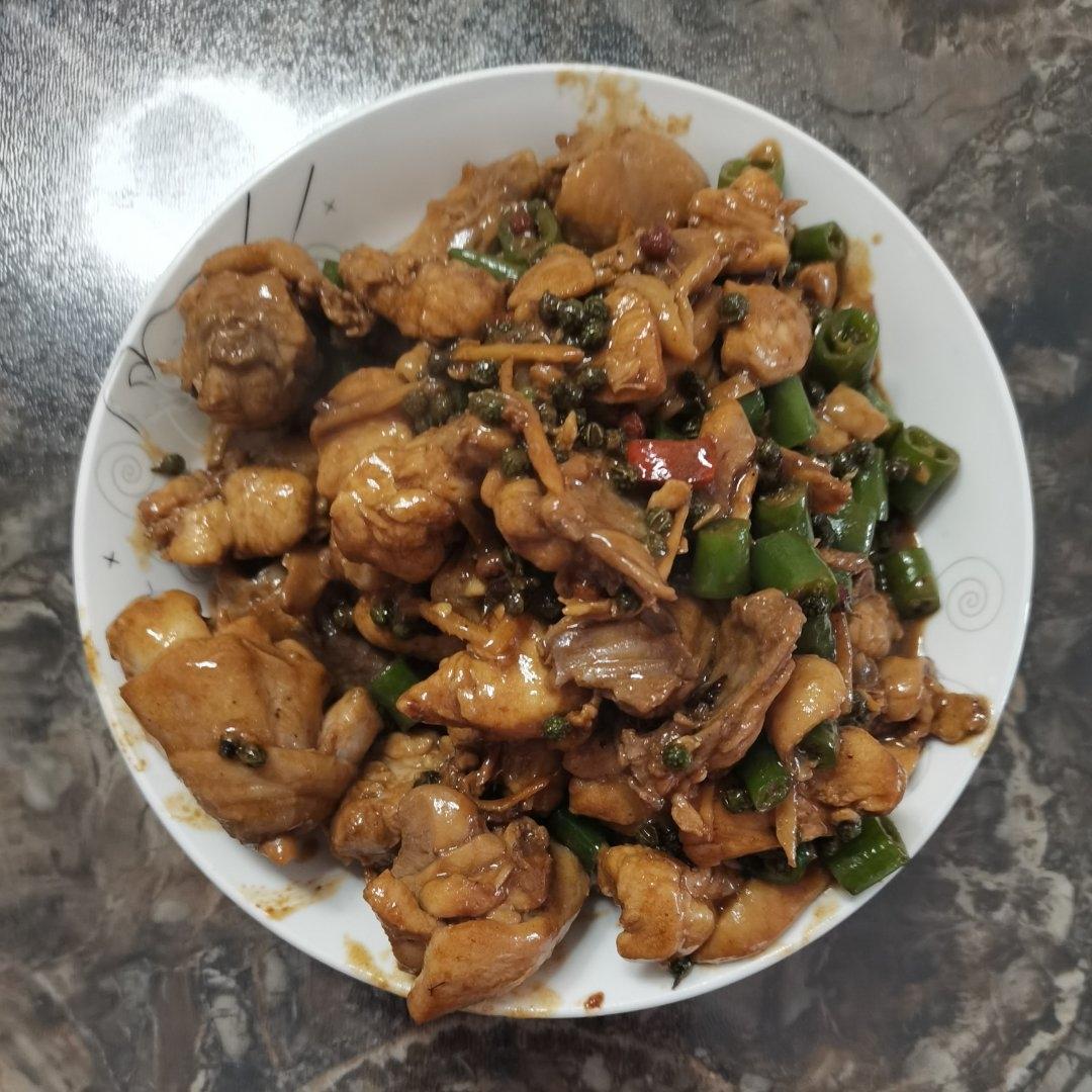 藤椒小炒鸡