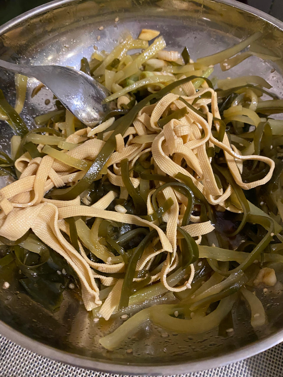 凉拌莴笋丝