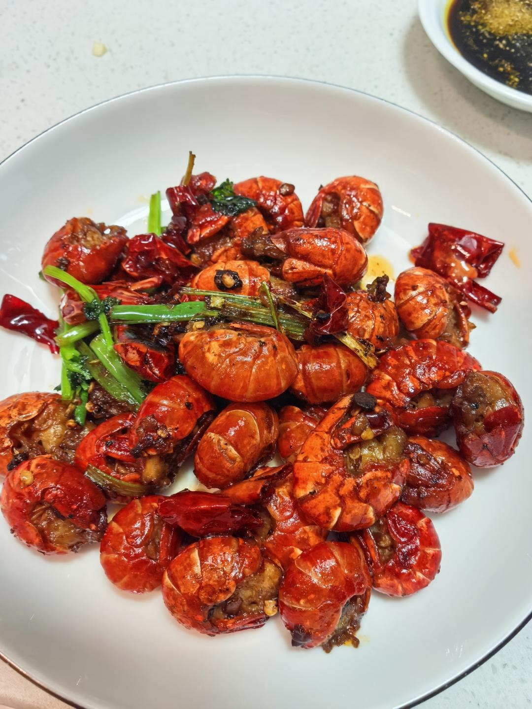 蒜蓉虾尾&麻辣虾尾双拼