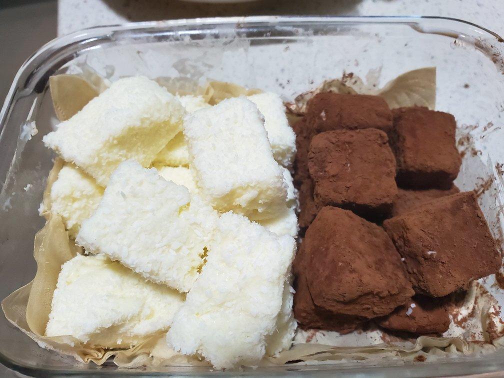 牛奶椰丝小方