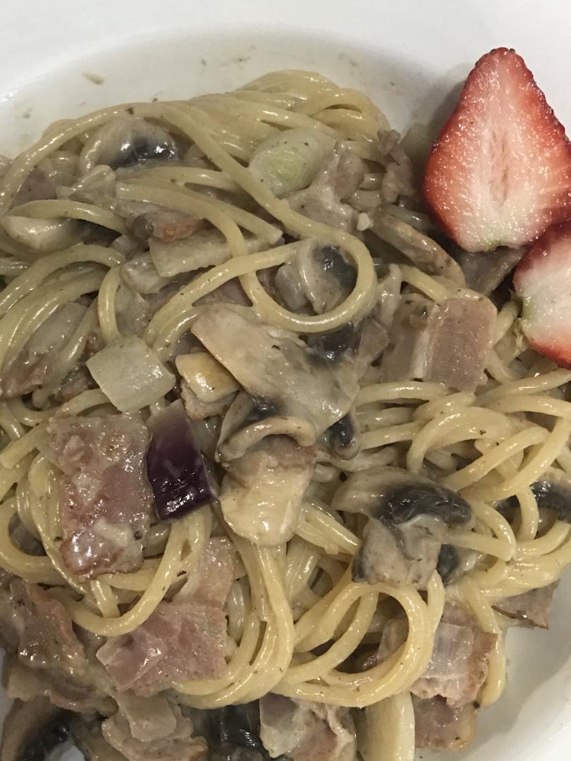 西餐大厨分享的奶油蘑菇培根意面秘方！