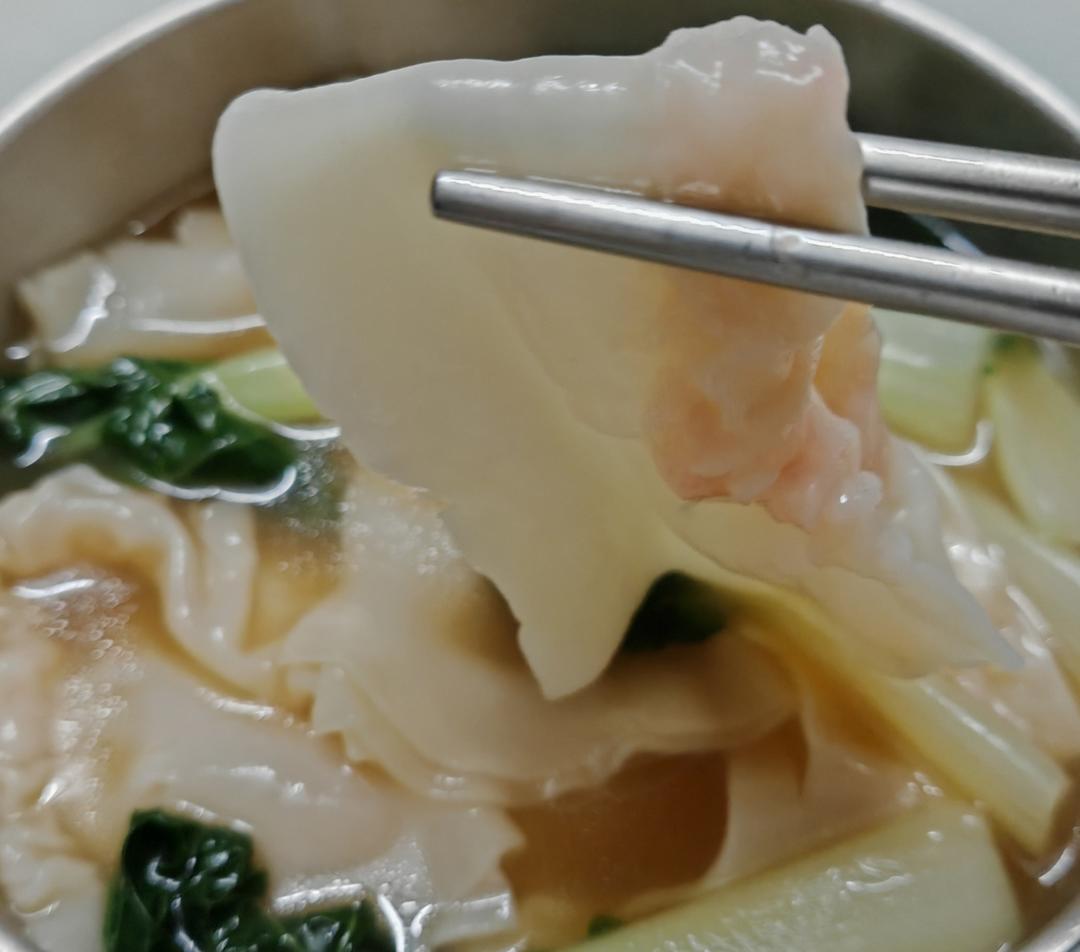 5分钟快手餐～爽口顺滑的虾滑扯面