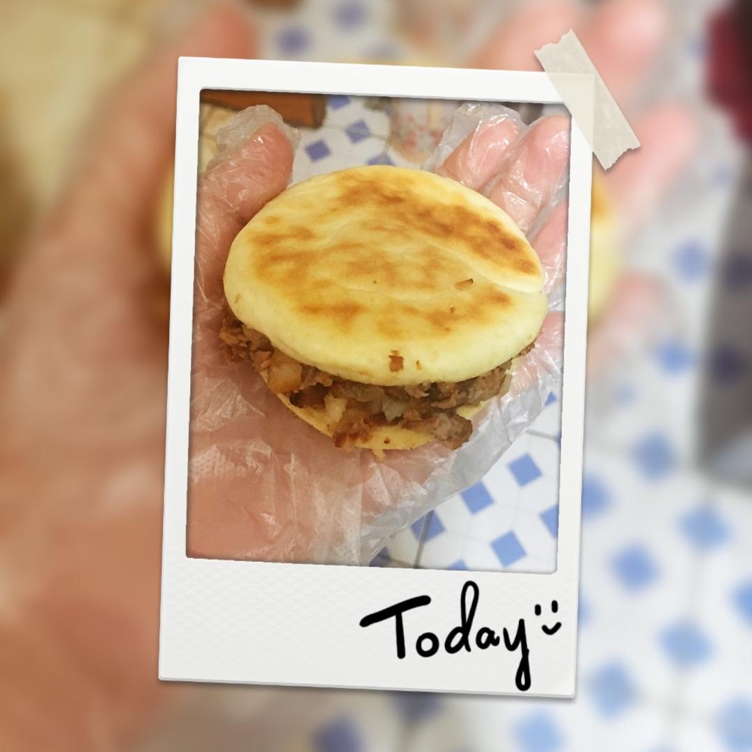 腊汁肉夹馍