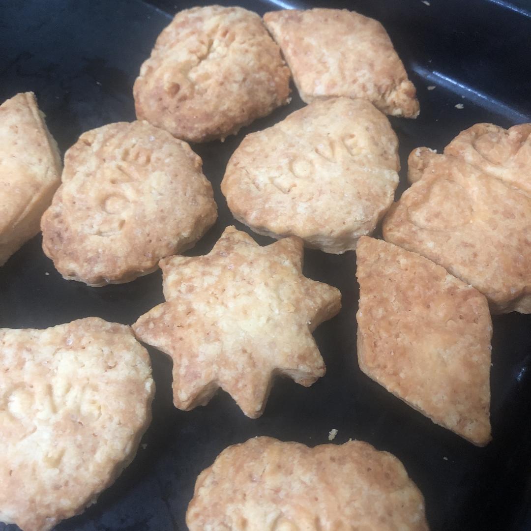 卡通黄油饼干