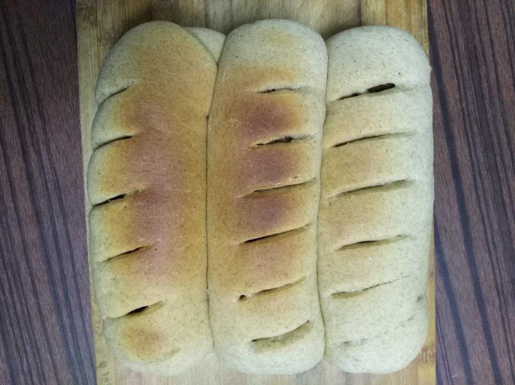 美味坚果面包（大列巴）