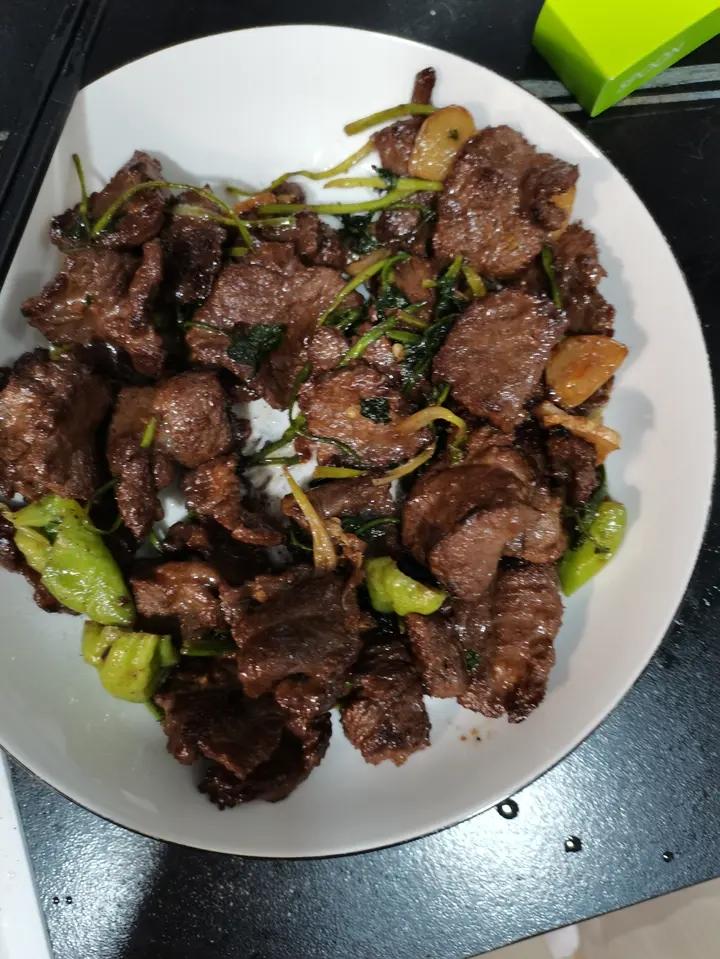 小炒牛肉