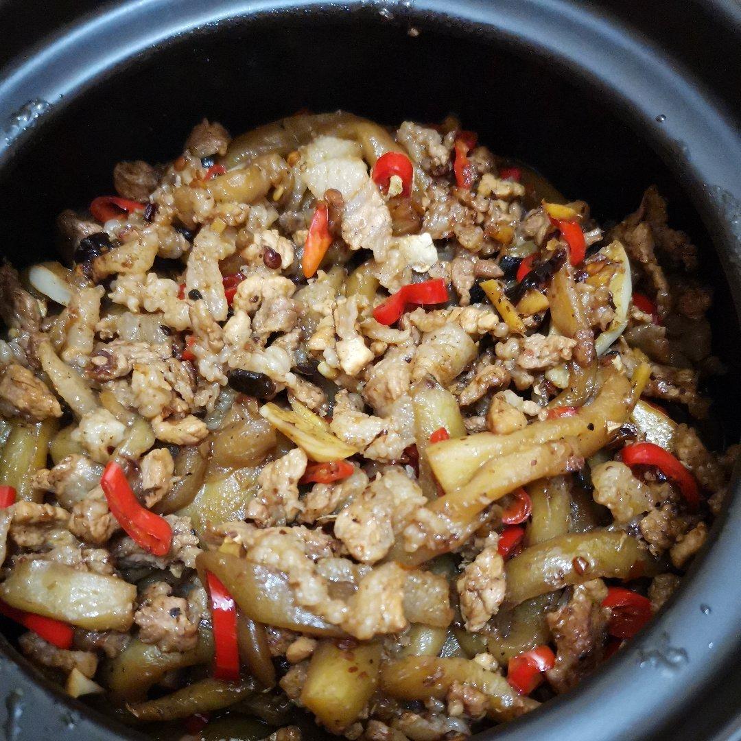 鱼香茄子煲