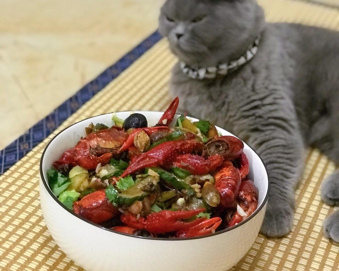 超级简单的油焖小龙虾的做法