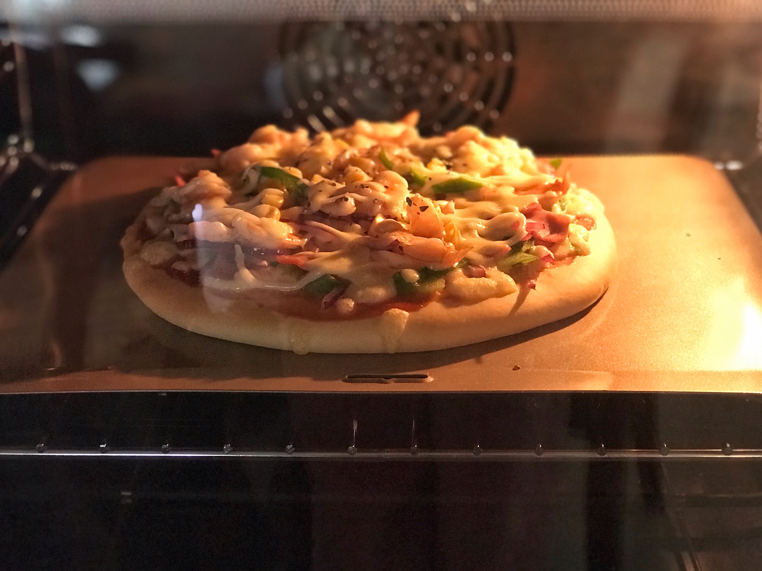 鲜虾🍤培根披萨🍕“内附敲好吃的饼皮做法”的做法 步骤6