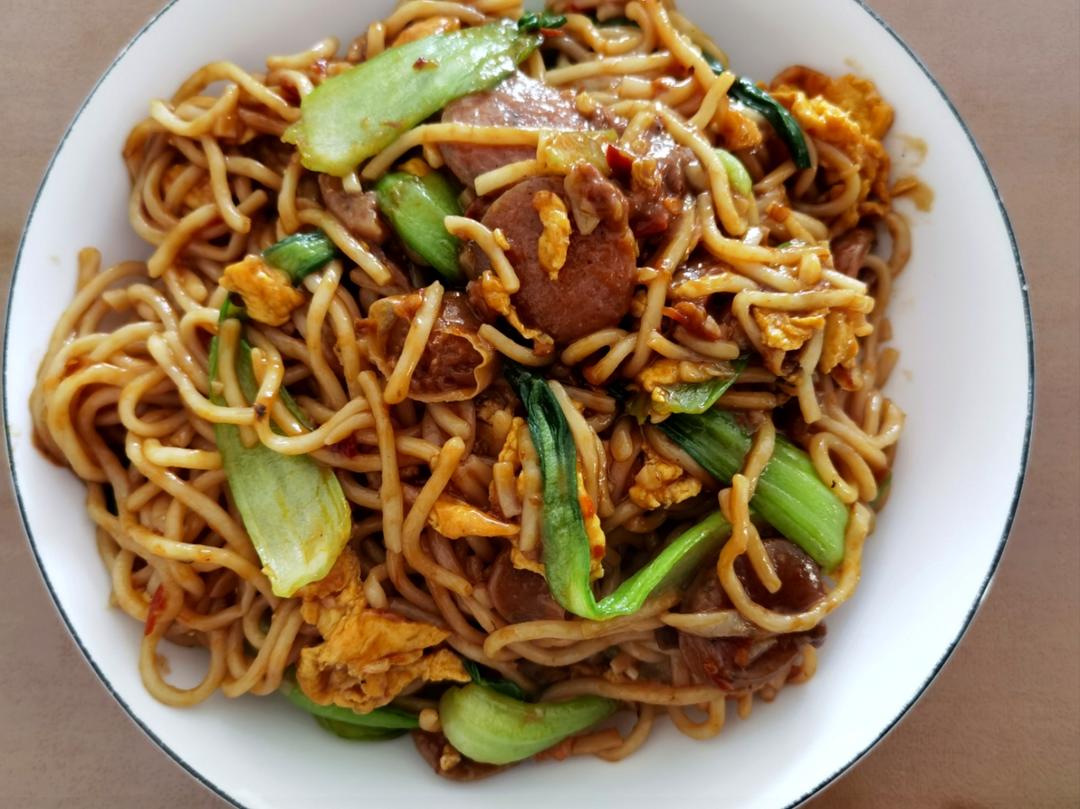 上瘾大排档—深夜炒面