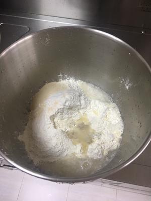 豆沙包（基础面团各种包子馒头适用）的做法 步骤1