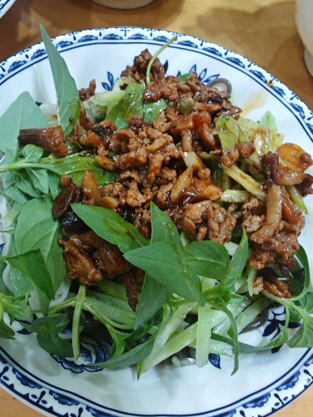 炸酱面