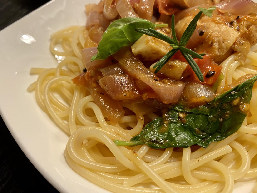 番茄炖鸡胸丨健康·三餐