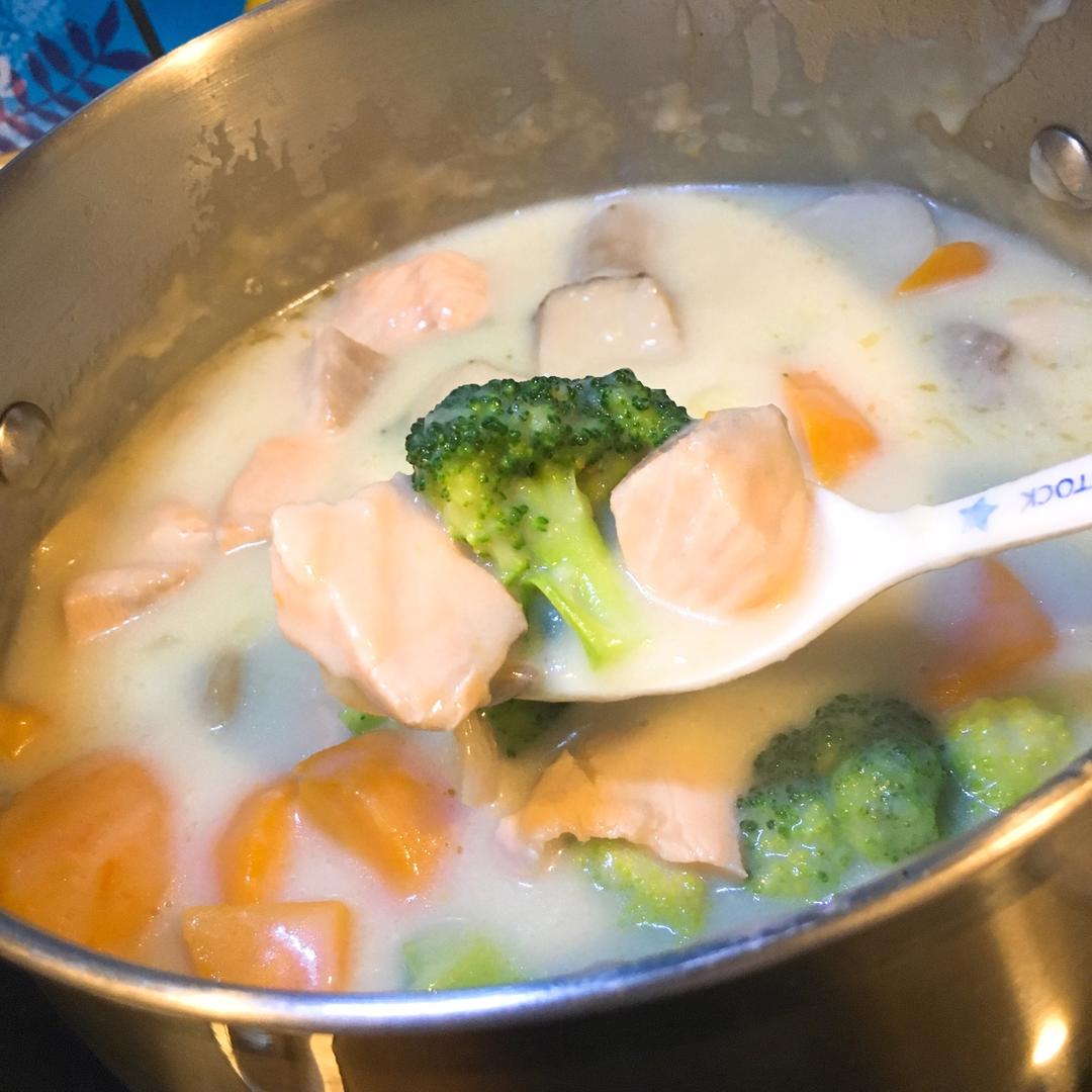 三文鱼奶油炖菜+芝士焗饭【曼食慢语】