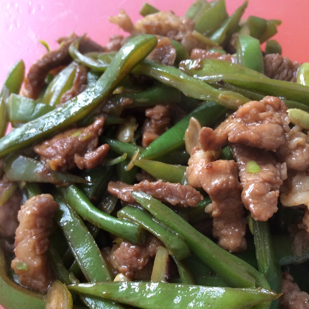 肉丝炒长扁豆