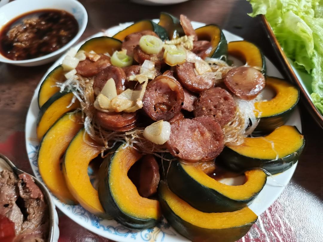 巨好吃！贝贝小南瓜蒸腊肠