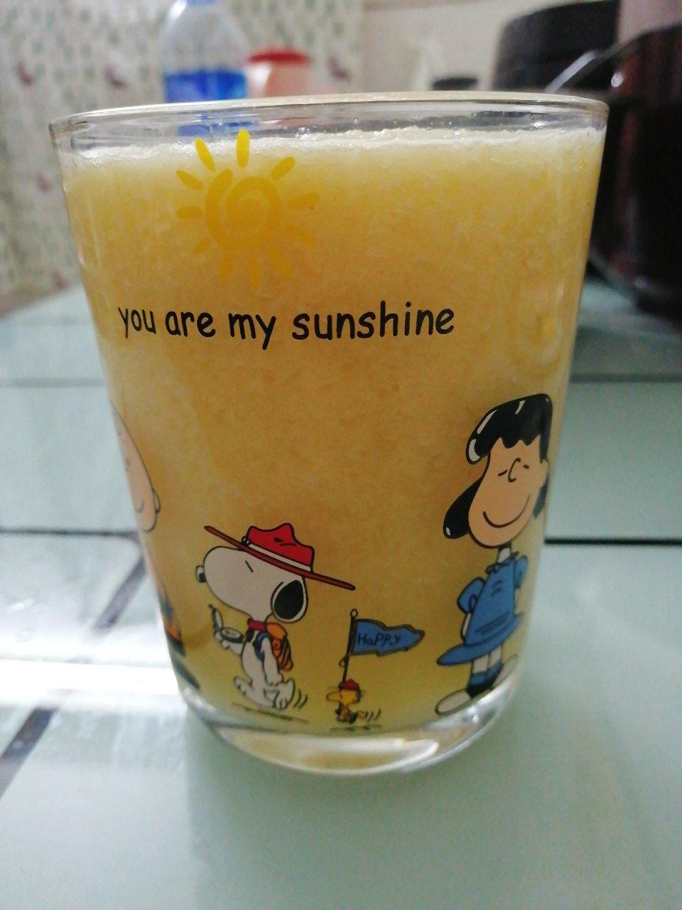 试过很多种方法，终于让我找出了最好喝的榨苹果汁配方，只要三步