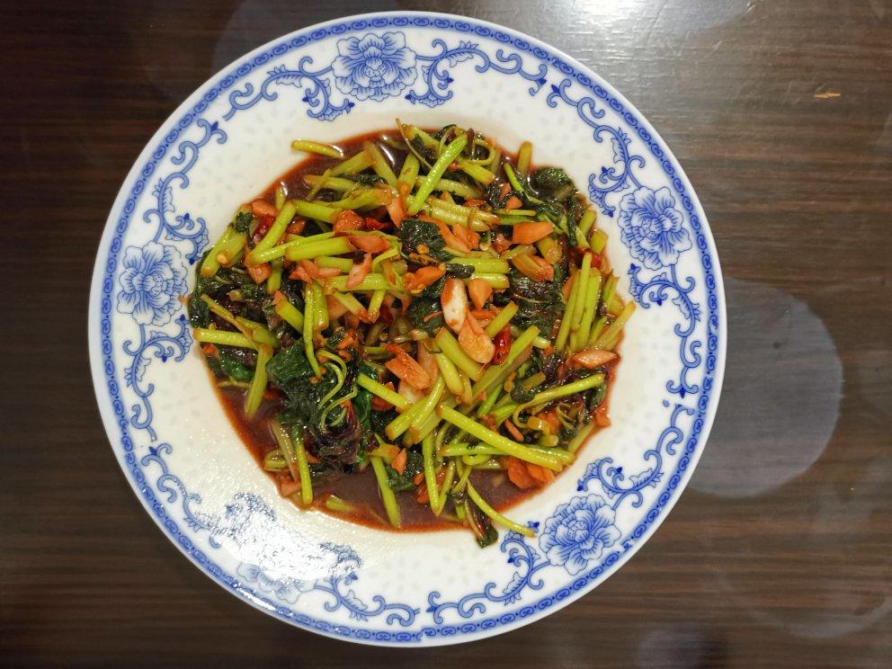 蒜茸炒红苋菜