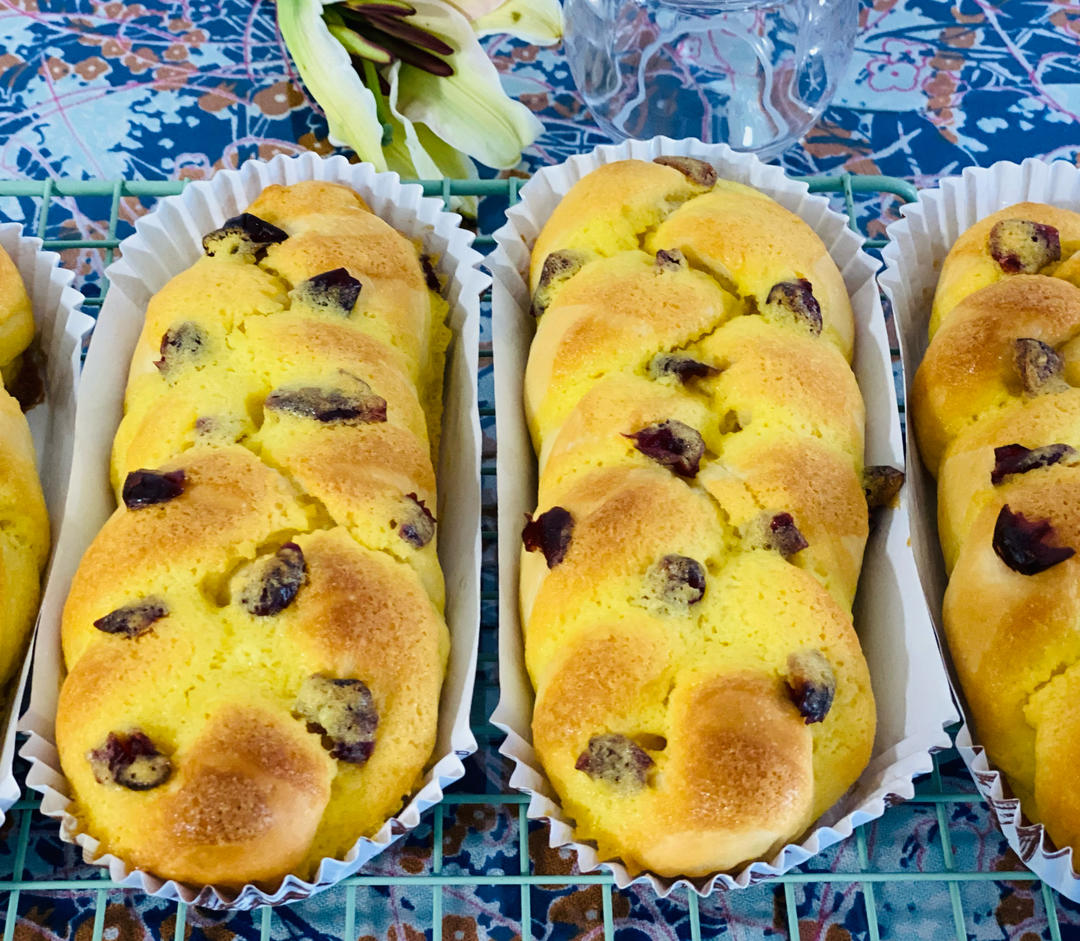 奶酥辫子面包（酸奶老面包）