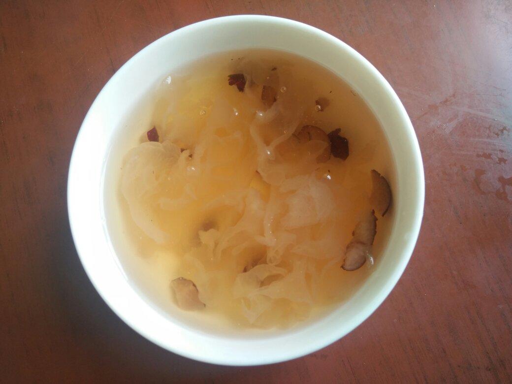 红枣银耳汤