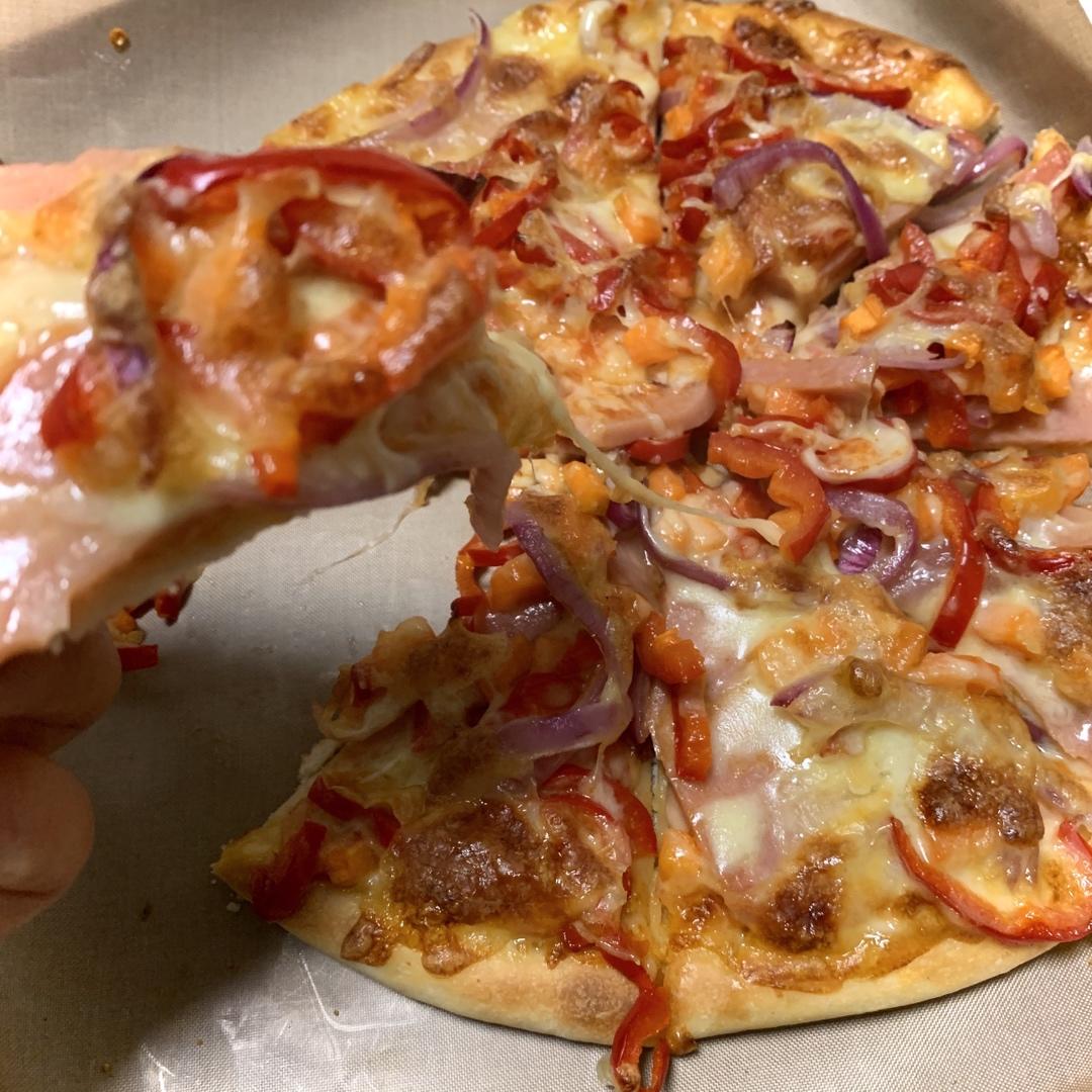 纯手工披萨（附披萨饼皮制作步骤）