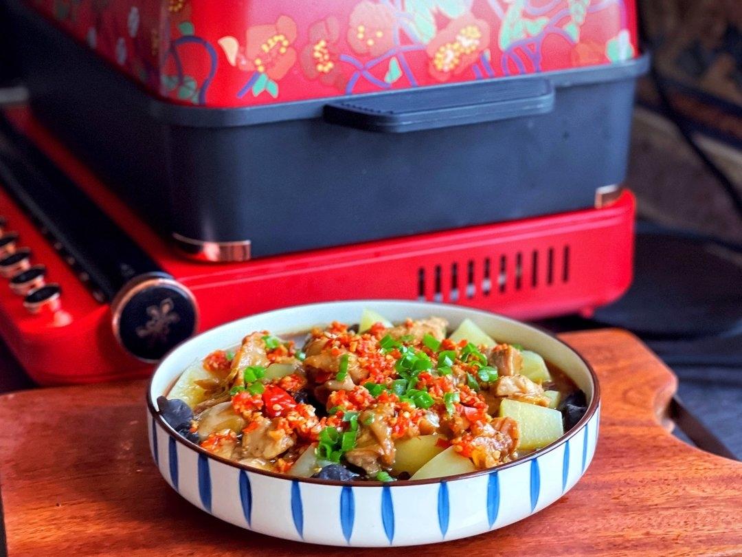 剁椒蒸杂蔬鸡块|马克西姆巴斯克多功能锅的做法