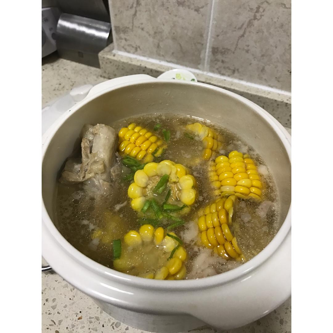 玉米排骨汤