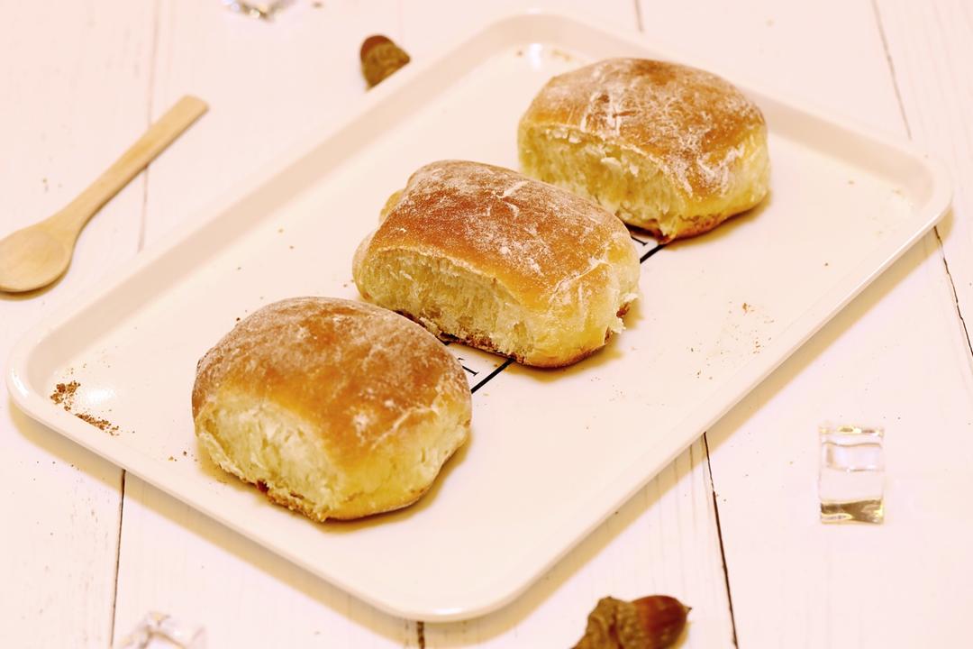 软到不知所措的牛奶卷