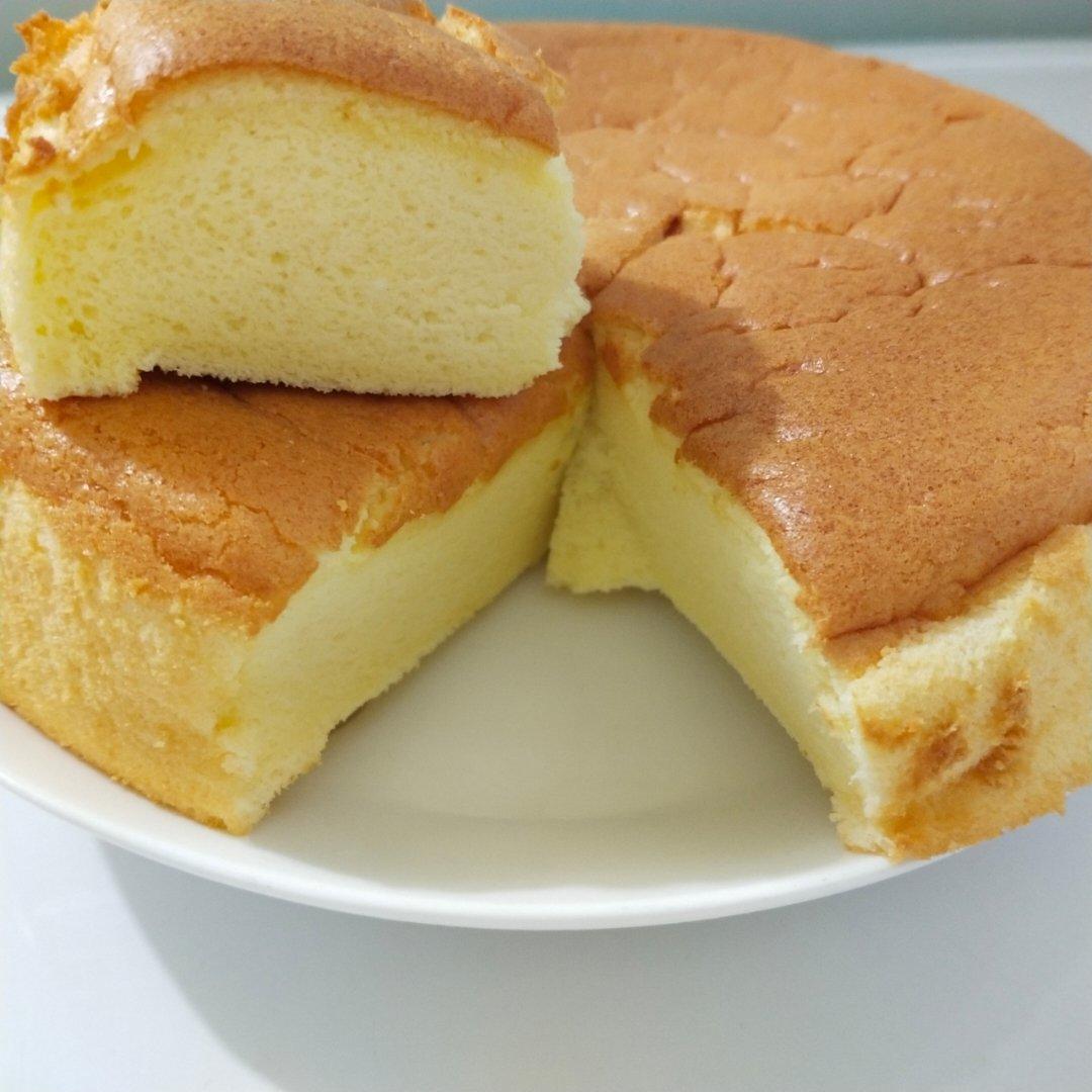 烤箱做蛋糕（戚风蛋糕的做法）