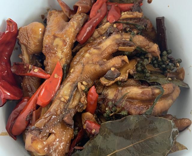 卤鸡脚(甜辣口)的做法